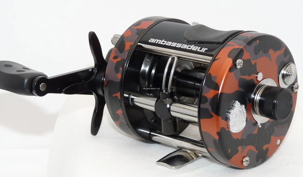 Abu Garcia 6500 Pro Rocket - Red Camo