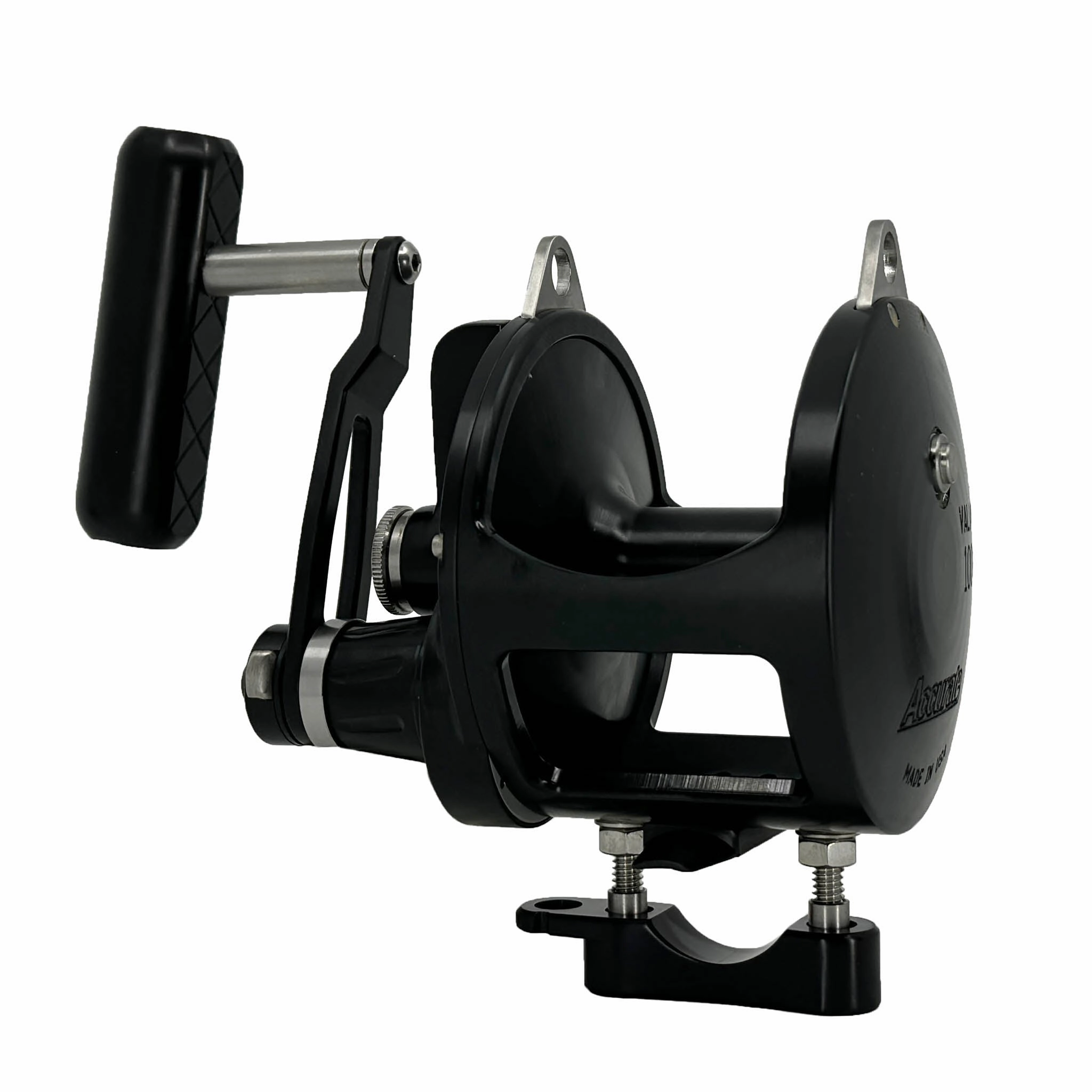 Accurate Valiant Matte Black Lever Drag Reels